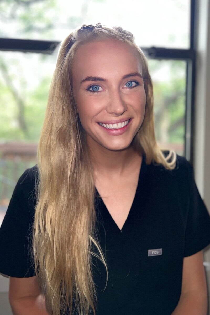 Alli Phillips